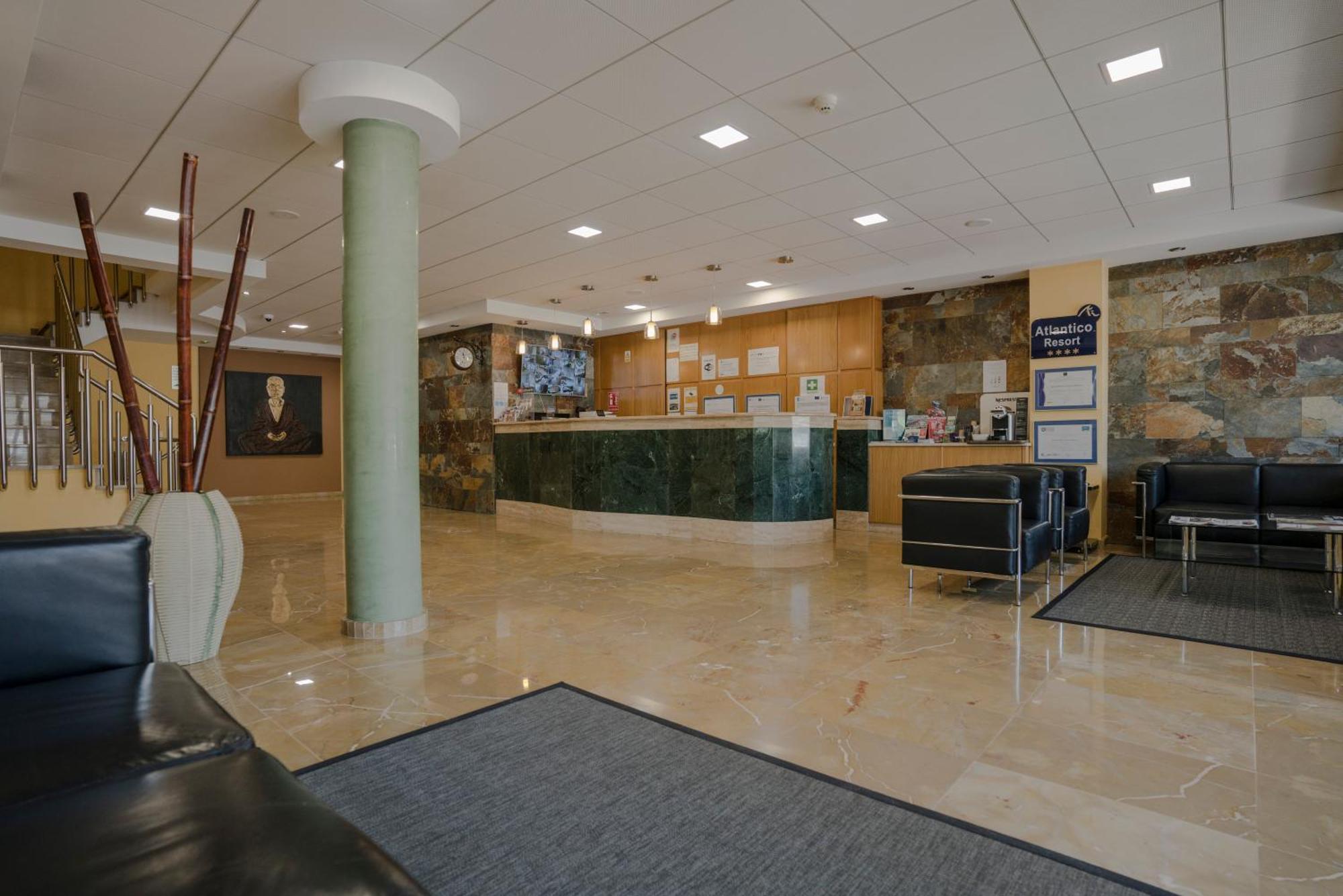 Apartamentos Atlantico Resort Montalvo Luaran gambar