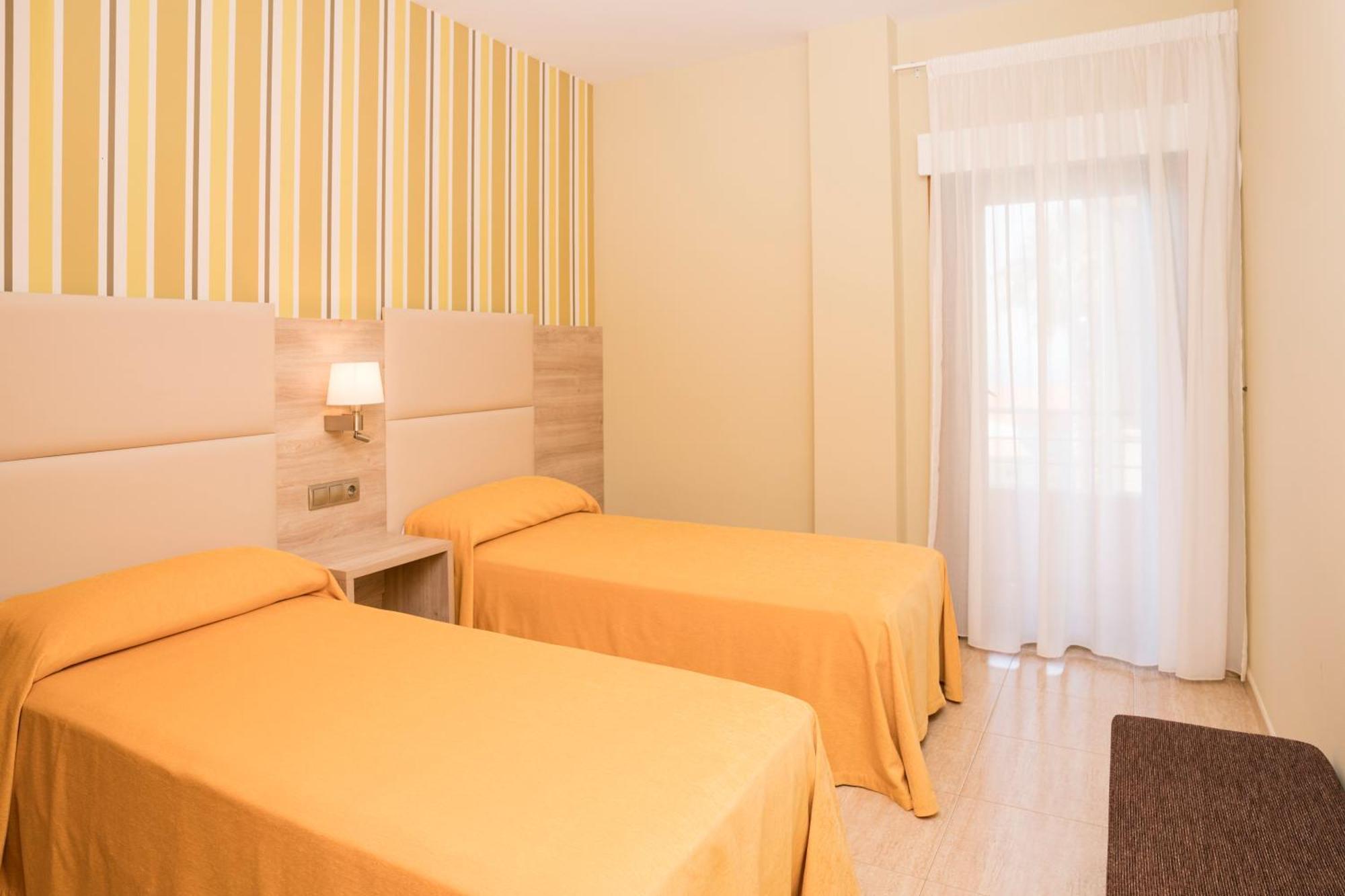 Apartamentos Atlantico Resort Montalvo Luaran gambar