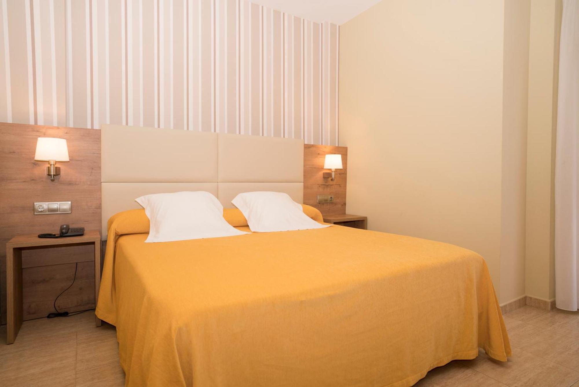 Apartamentos Atlantico Resort Montalvo Luaran gambar